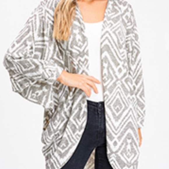 Grey & White Tribal Pattern Open Cardigan - Picture 8 of 8